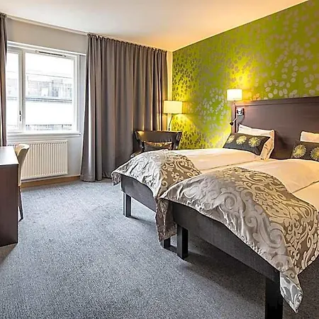 Hotel Thon Victoria 4*