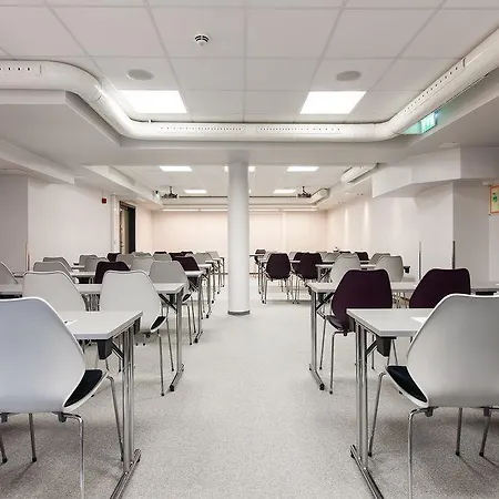 第一维多利亚酒店 4*