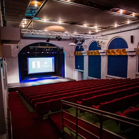 第一维多利亚酒店 酒店