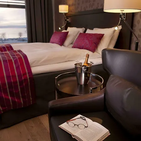 Otel Thon Partner Victoria 4*