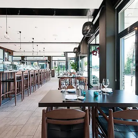 第一维多利亚酒店 哈马尔