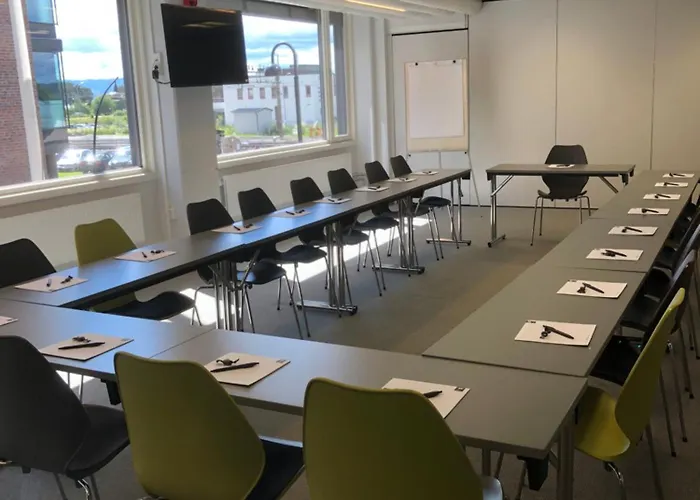 Thon Victoria Отель